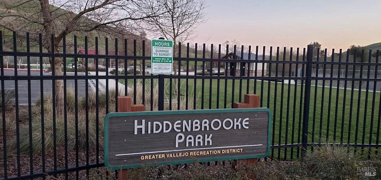 Detail Gallery Image 46 of 57 For 7280 Willow Creek Cir, Vallejo,  CA 94591 - 4 Beds | 2/1 Baths