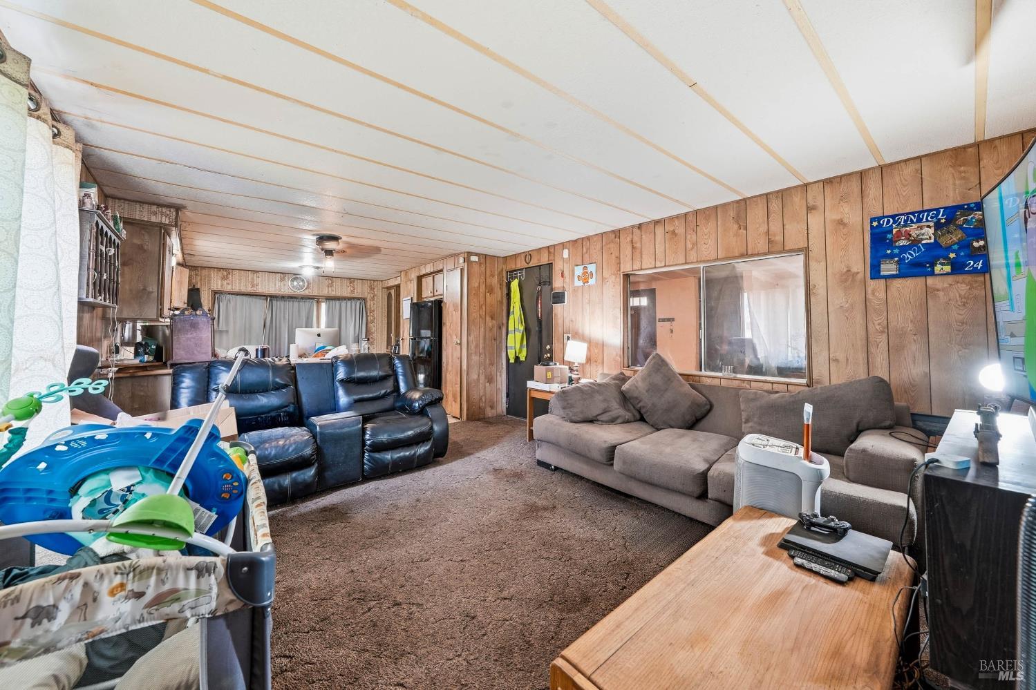 Detail Gallery Image 6 of 30 For 3393 Green Ave, Clearlake,  CA 95422 - 3 Beds | 2 Baths