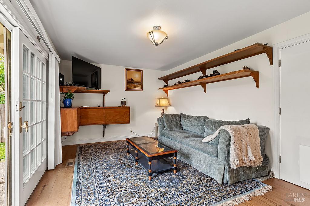 Detail Gallery Image 38 of 49 For 2336 Greenbriar Way, Santa Rosa,  CA 95409 - 3 Beds | 2 Baths