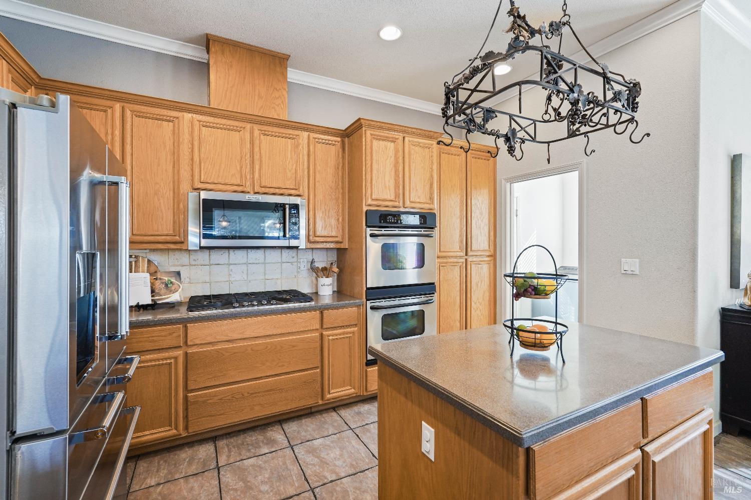 Detail Gallery Image 8 of 40 For 341 Watson Hollow Dr, Rio Vista,  CA 94571 - 2 Beds | 2 Baths