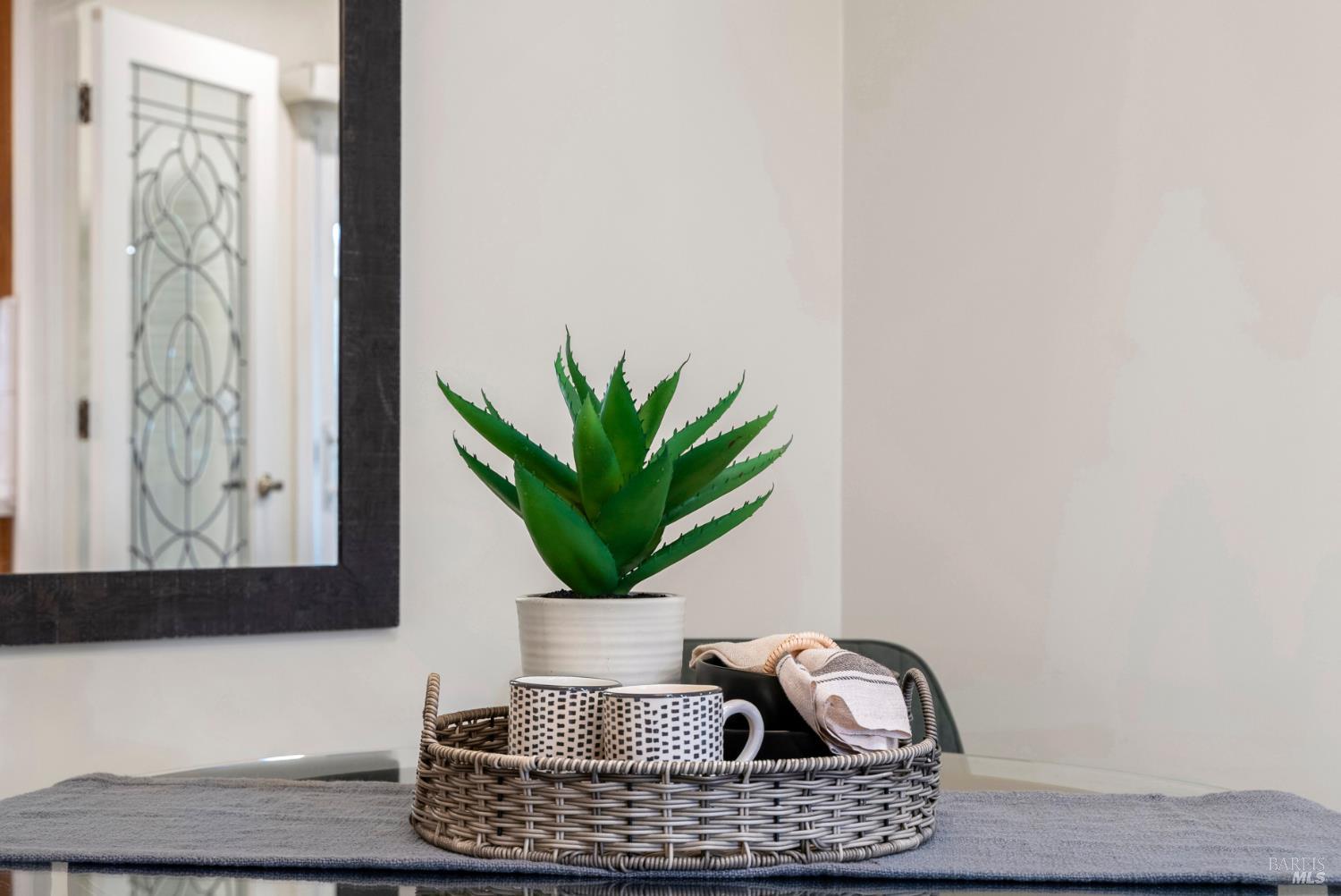 Detail Gallery Image 32 of 33 For 360 Twin Lakes Dr, Santa Rosa,  CA 95409 - 2 Beds | 2 Baths