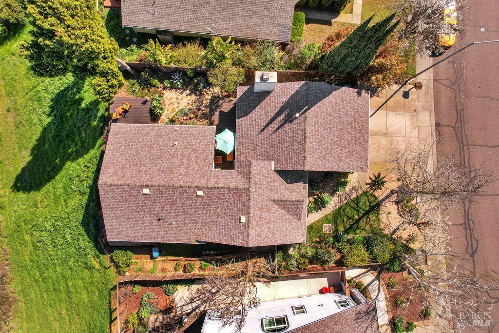 Detail Gallery Image 39 of 46 For 1000 Topsail Dr, Vallejo,  CA 94591 - 4 Beds | 2 Baths