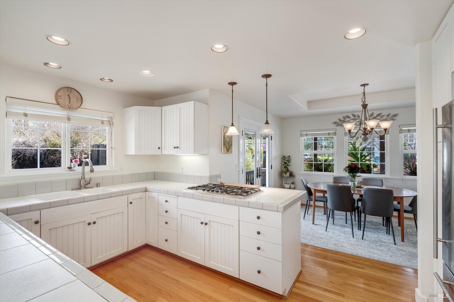 Detail Gallery Image 11 of 30 For 1911 Emerald Dr, Calistoga,  CA 94515 - 3 Beds | 2 Baths