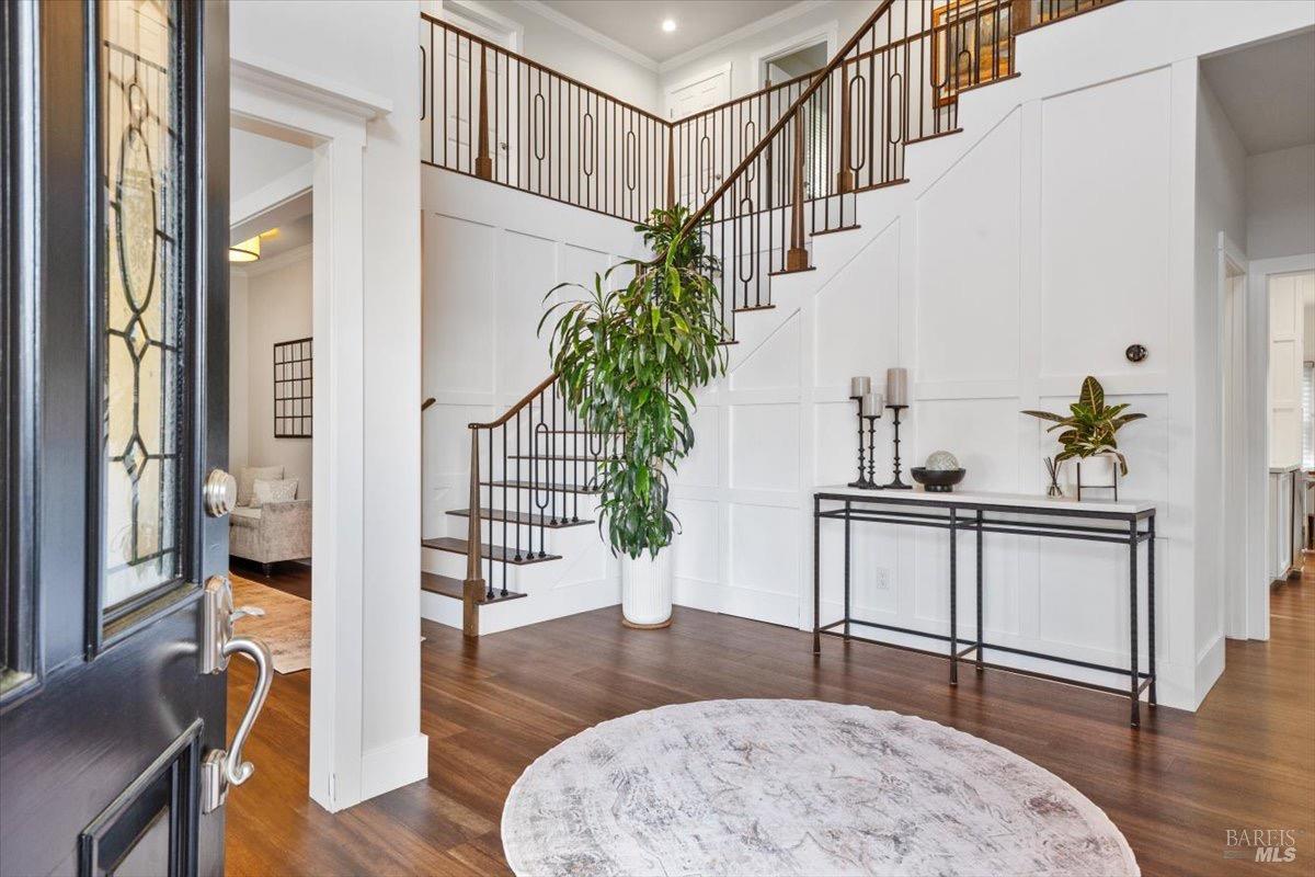 Detail Gallery Image 8 of 96 For 433 Tee Ct, Healdsburg,  CA 95448 - 4 Beds | 3/1 Baths