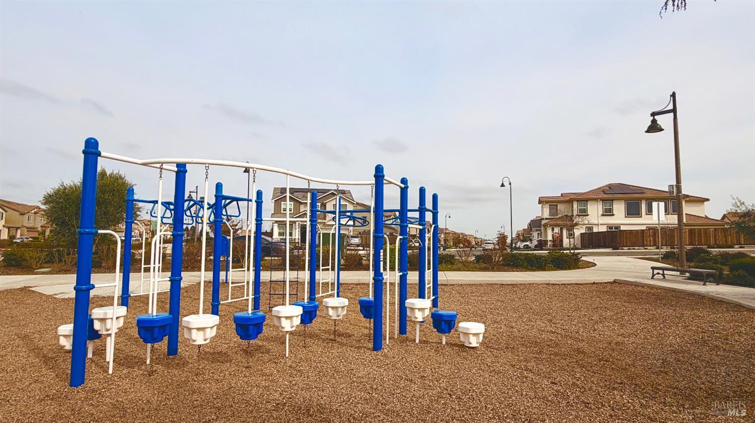 Detail Gallery Image 49 of 49 For 1548 Nightfall Ln, Fairfield,  CA 94533 - 5 Beds | 4 Baths