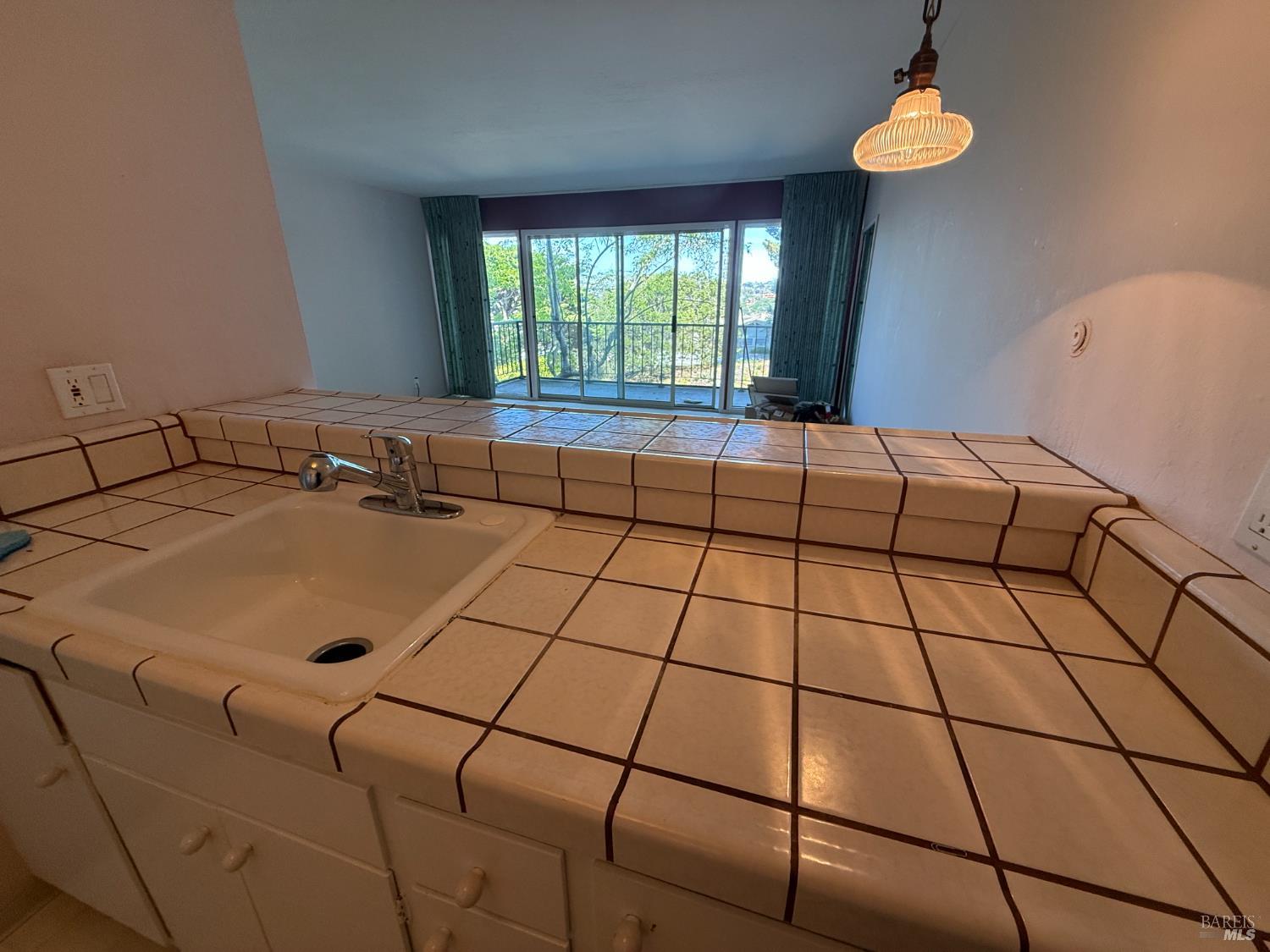 369 Eden Roc, Sausalito, CA, 94965