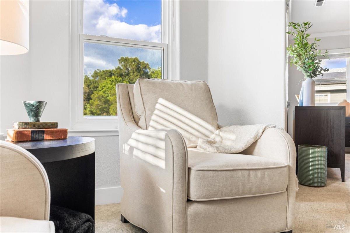 Detail Gallery Image 47 of 96 For 433 Tee Ct, Healdsburg,  CA 95448 - 4 Beds | 3/1 Baths