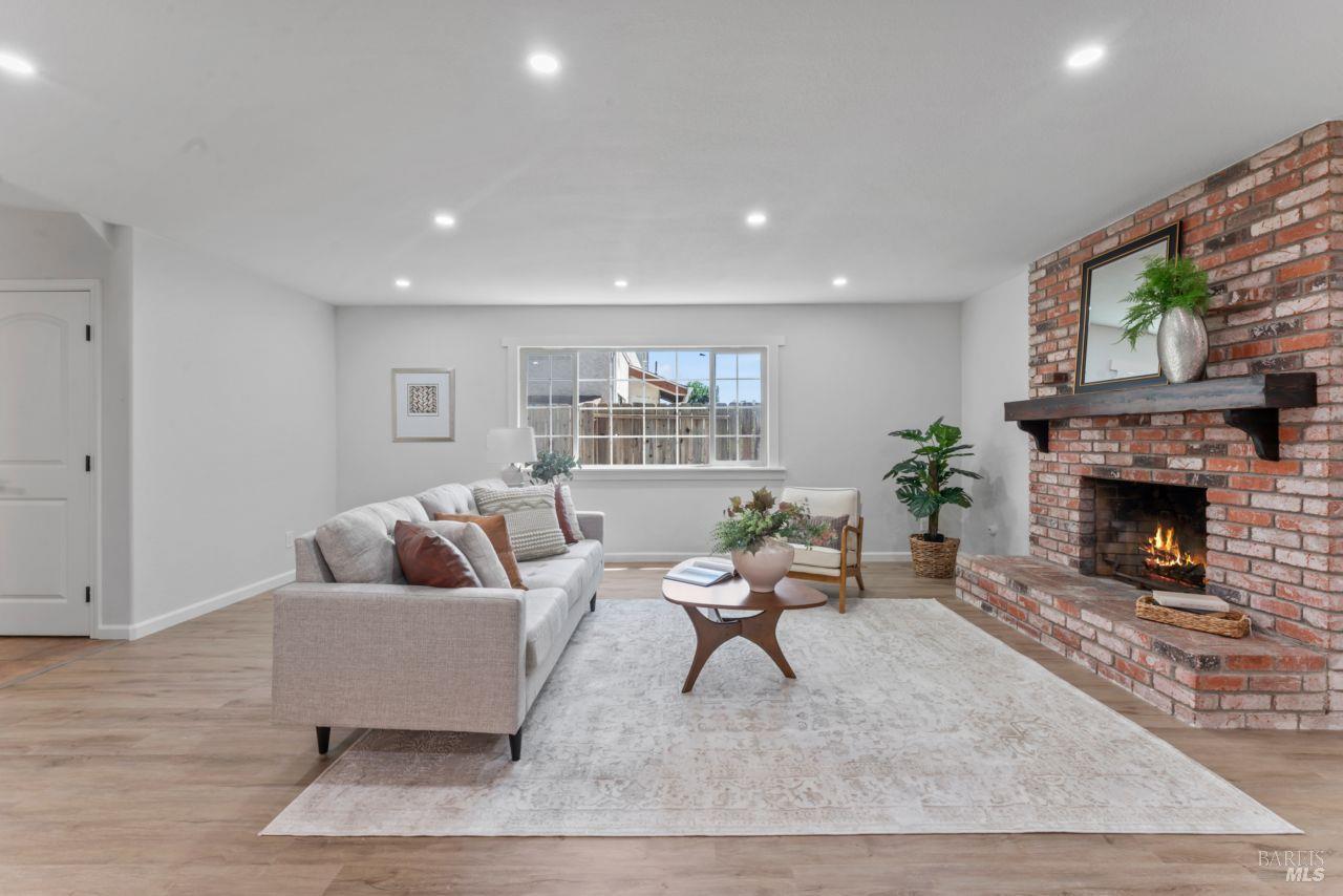 Detail Gallery Image 22 of 88 For 1661 Fairfield Ave, Fairfield,  CA 94533 - 3 Beds | 2/1 Baths