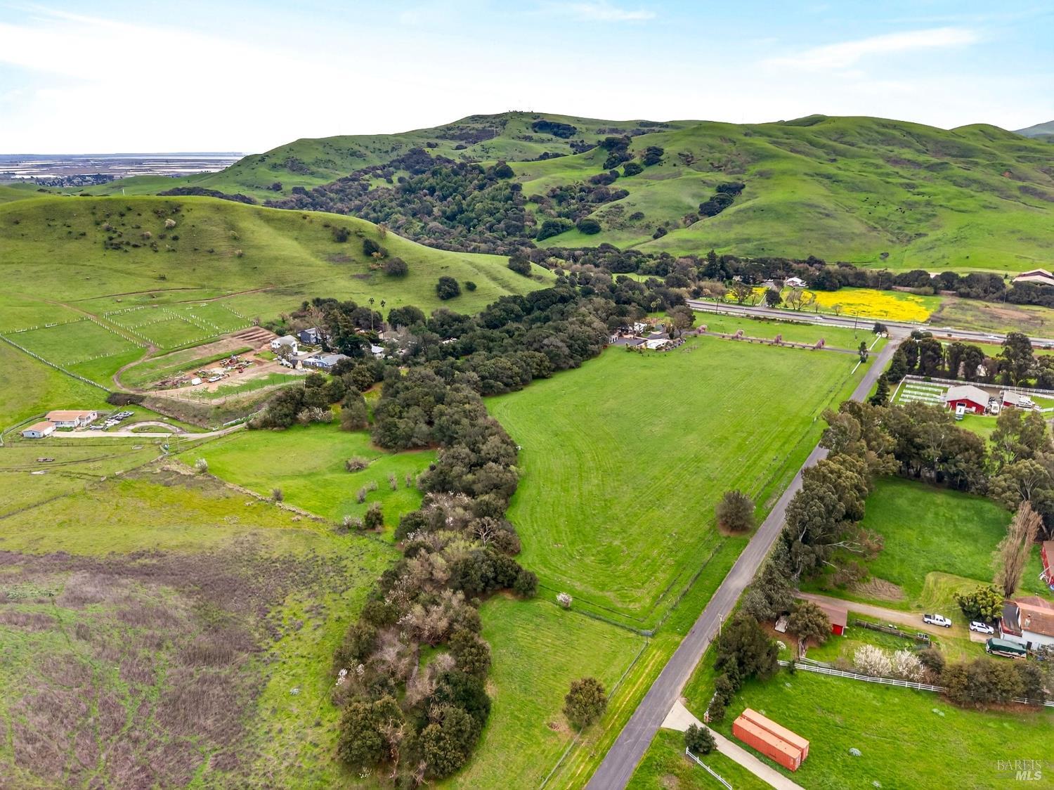 Detail Gallery Image 68 of 69 For 3534 Spurs Trl, American Canyon,  CA 94503 - 4 Beds | 2 Baths