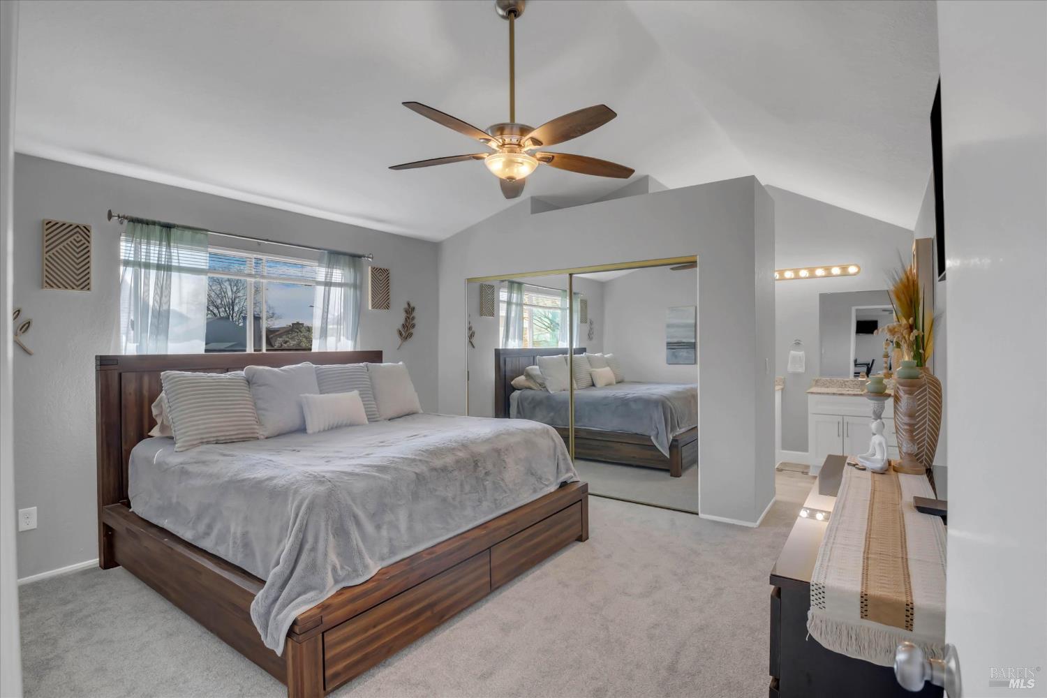 Detail Gallery Image 17 of 49 For 633 Country Ln, Oakley,  CA 94561 - 4 Beds | 2/1 Baths