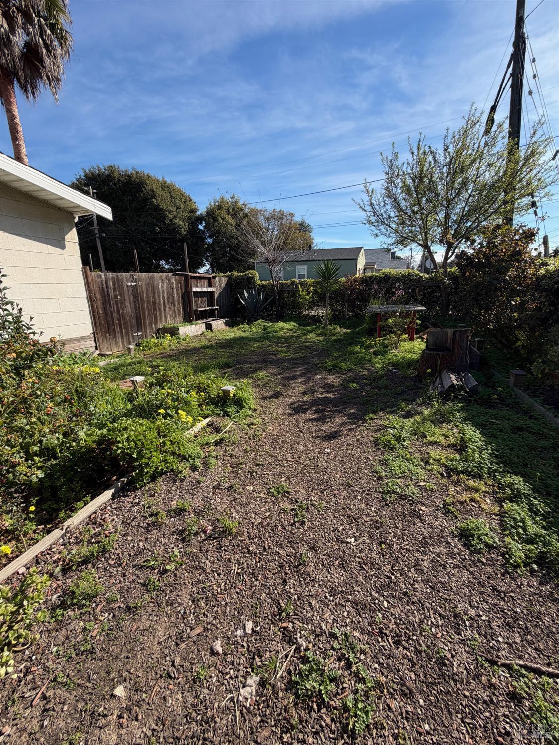 Detail Gallery Image 10 of 12 For 2002 Marin St, Vallejo,  CA 94590 - 2 Beds | 2 Baths