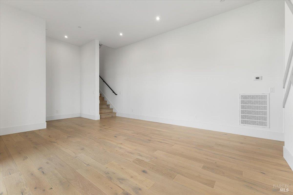 Detail Gallery Image 46 of 75 For 3623 Crescent Cir, Santa Rosa,  CA 95403 - 4 Beds | 5 Baths