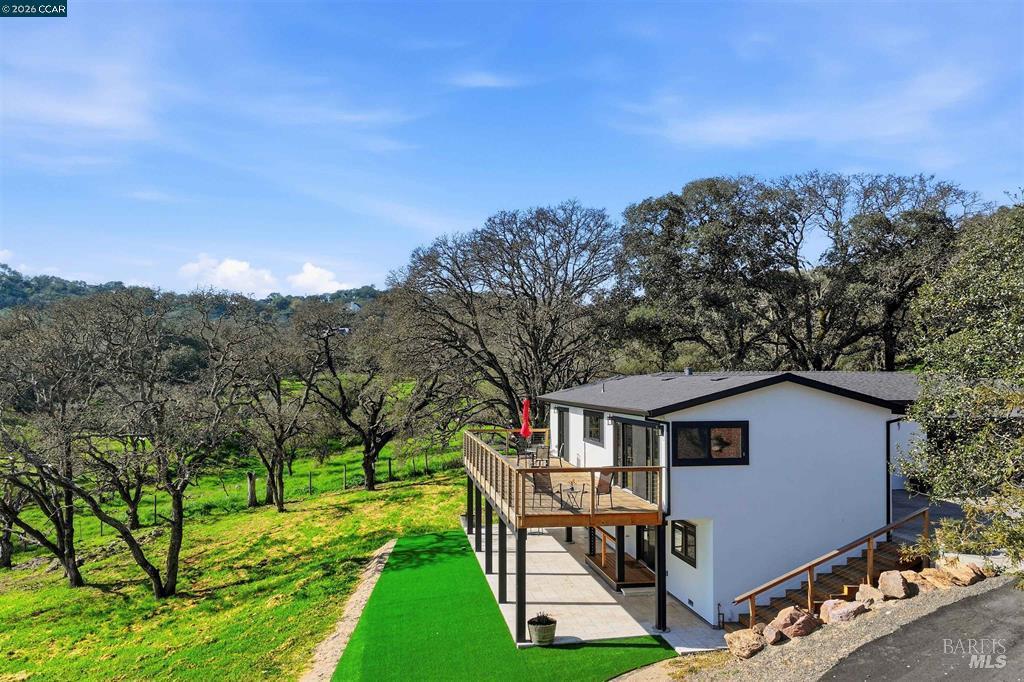 Detail Gallery Image 10 of 55 For 2087 1st Ave, Napa,  CA 94558 - 4 Beds | 2 Baths