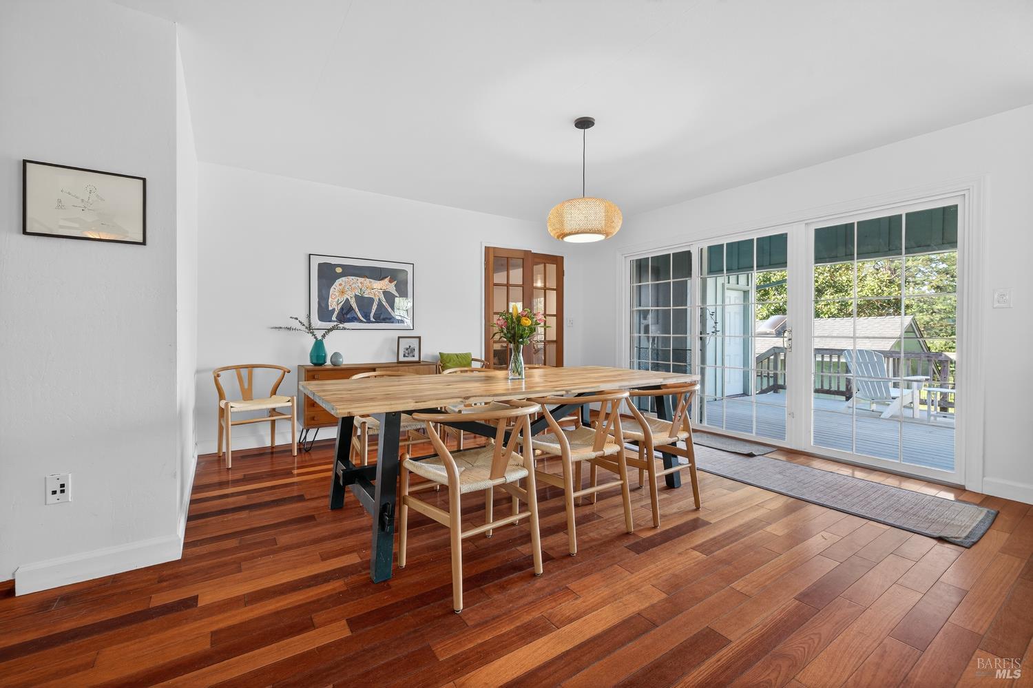 Detail Gallery Image 14 of 51 For 445 Marshall Ave, Petaluma,  CA 94952 - 3 Beds | 2 Baths