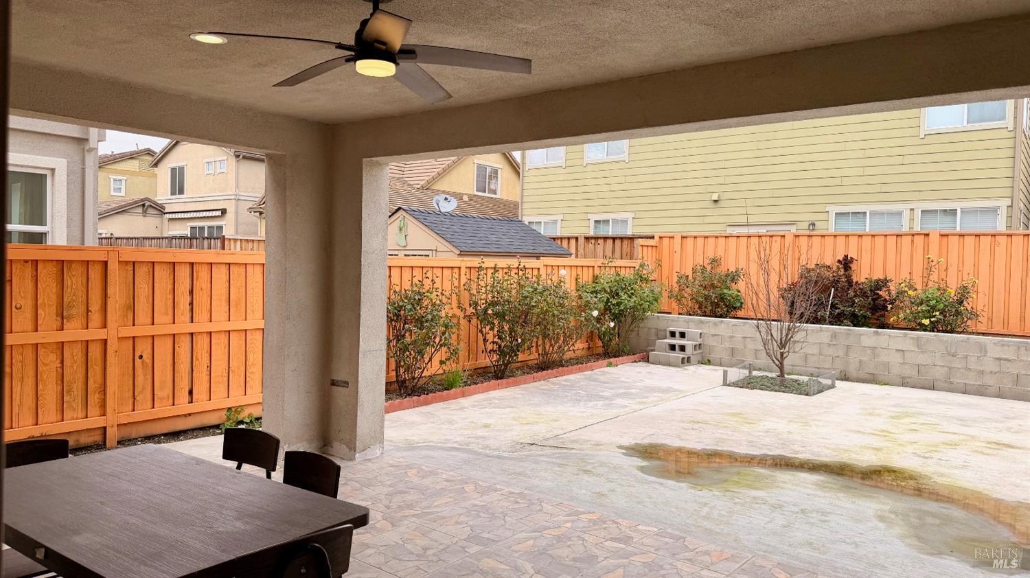 Detail Gallery Image 39 of 49 For 1548 Nightfall Ln, Fairfield,  CA 94533 - 5 Beds | 4 Baths