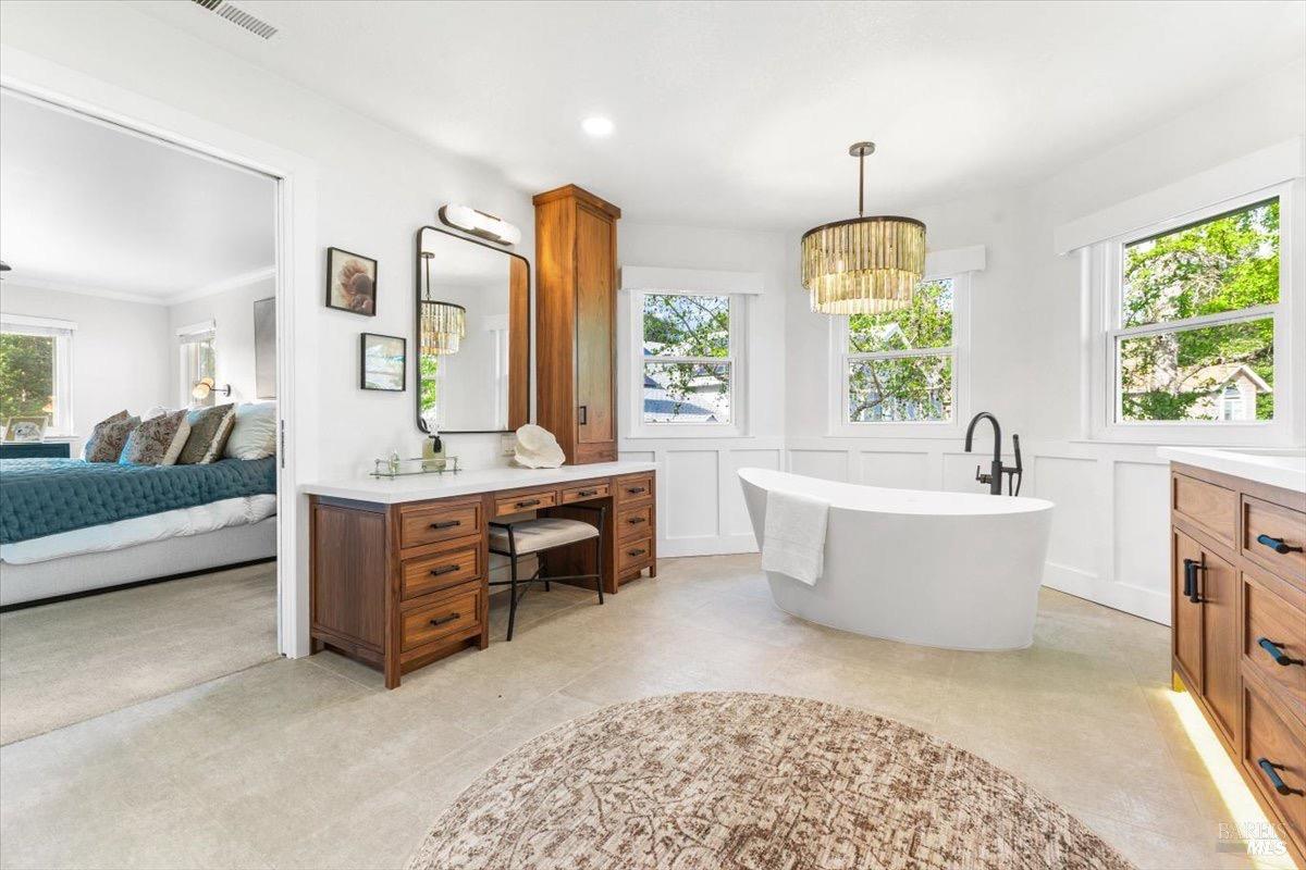 Detail Gallery Image 54 of 96 For 433 Tee Ct, Healdsburg,  CA 95448 - 4 Beds | 3/1 Baths