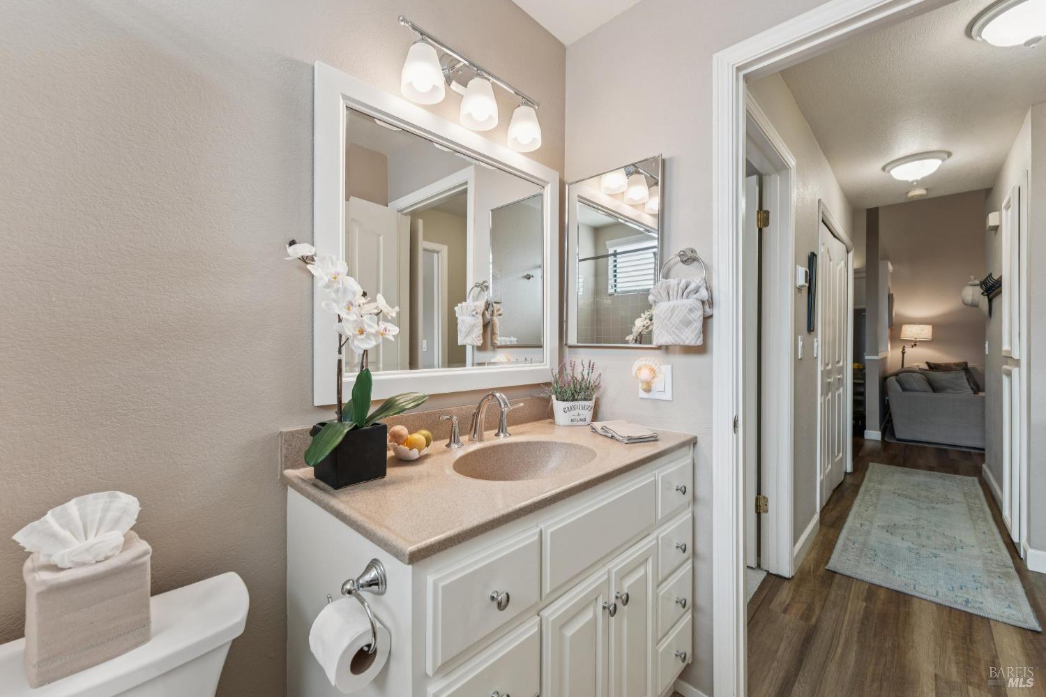 Detail Gallery Image 20 of 32 For 1239 Herbazal St, Sonoma,  CA 95476 - 2 Beds | 2 Baths