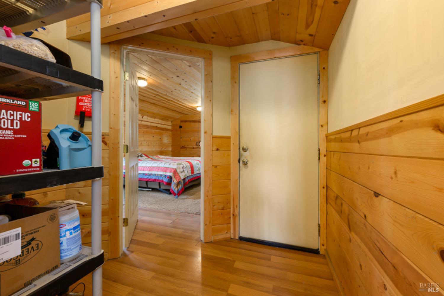 Detail Gallery Image 17 of 40 For 5454 Hall Rd, Santa Rosa,  CA 95401 - 3 Beds | 1/1 Baths