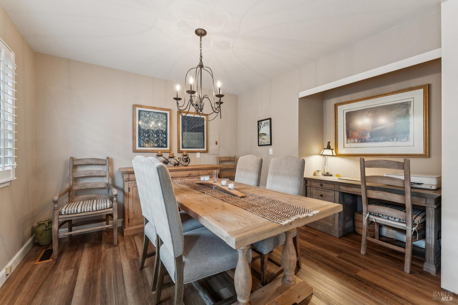 Detail Gallery Image 12 of 32 For 1239 Herbazal St, Sonoma,  CA 95476 - 2 Beds | 2 Baths