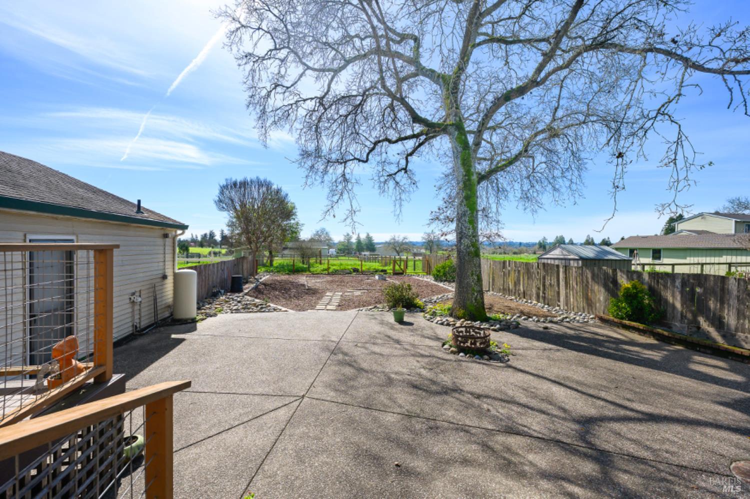 Detail Gallery Image 34 of 40 For 5454 Hall Rd, Santa Rosa,  CA 95401 - 3 Beds | 1/1 Baths