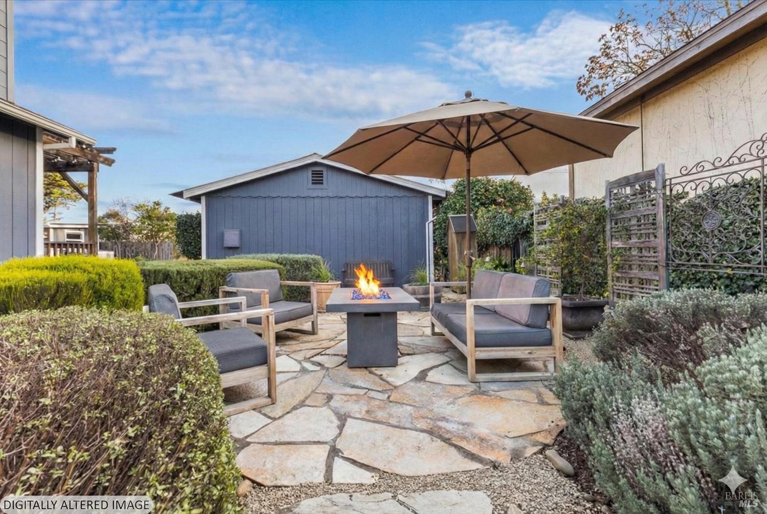 Detail Gallery Image 13 of 36 For 75 Ca-128 Hwy, Geyserville,  CA 95441 - 3 Beds | 2 Baths