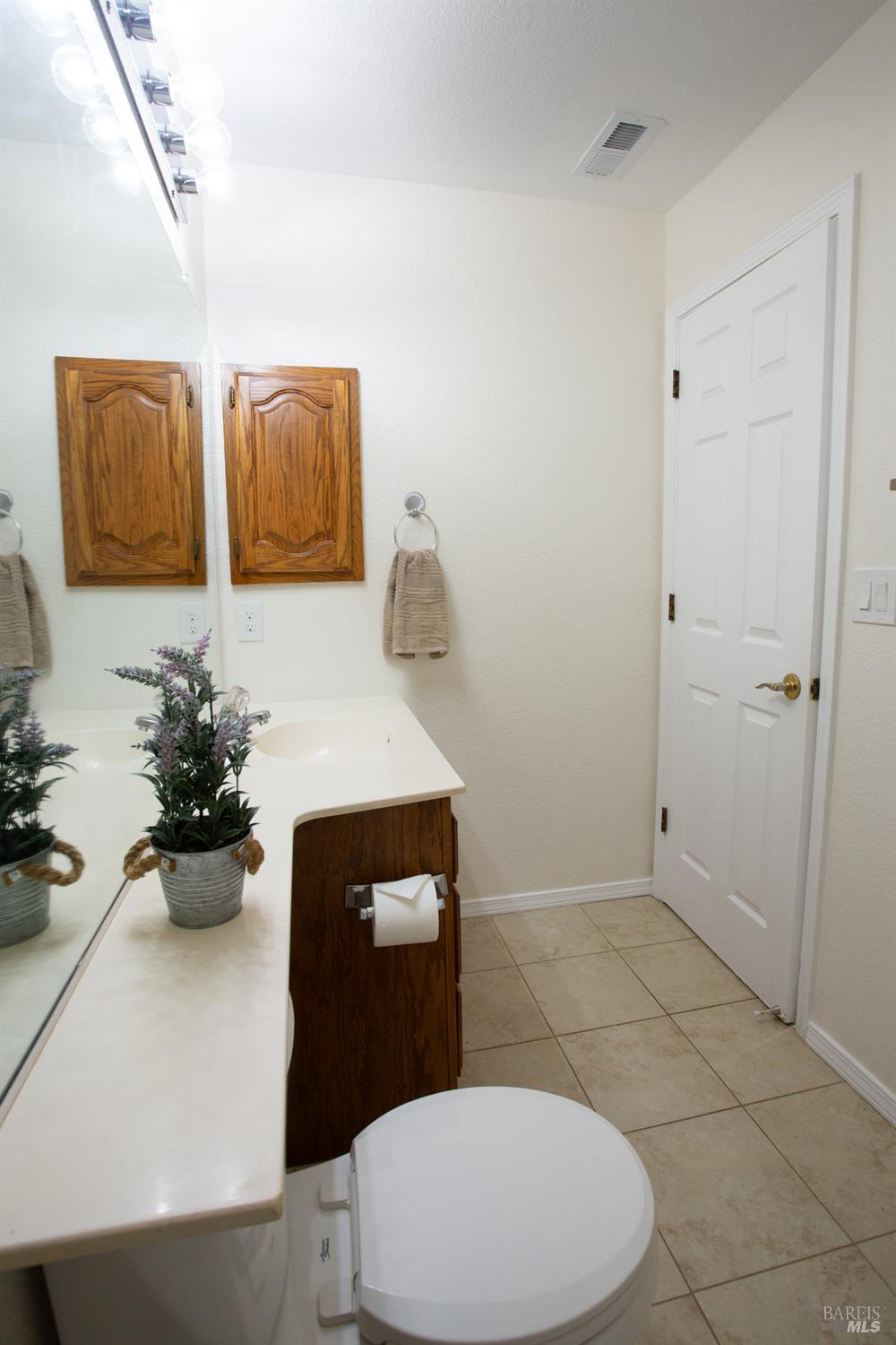 Detail Gallery Image 33 of 54 For 767 Raven Dr, Vacaville,  CA 95687 - 3 Beds | 2 Baths