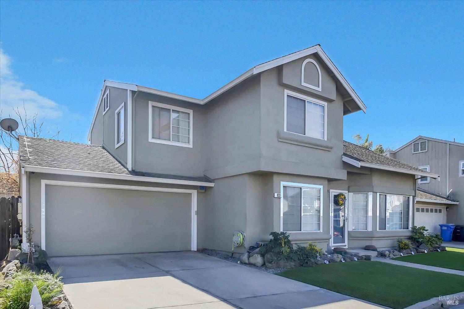 Detail Gallery Image 3 of 49 For 633 Country Ln, Oakley,  CA 94561 - 4 Beds | 2/1 Baths