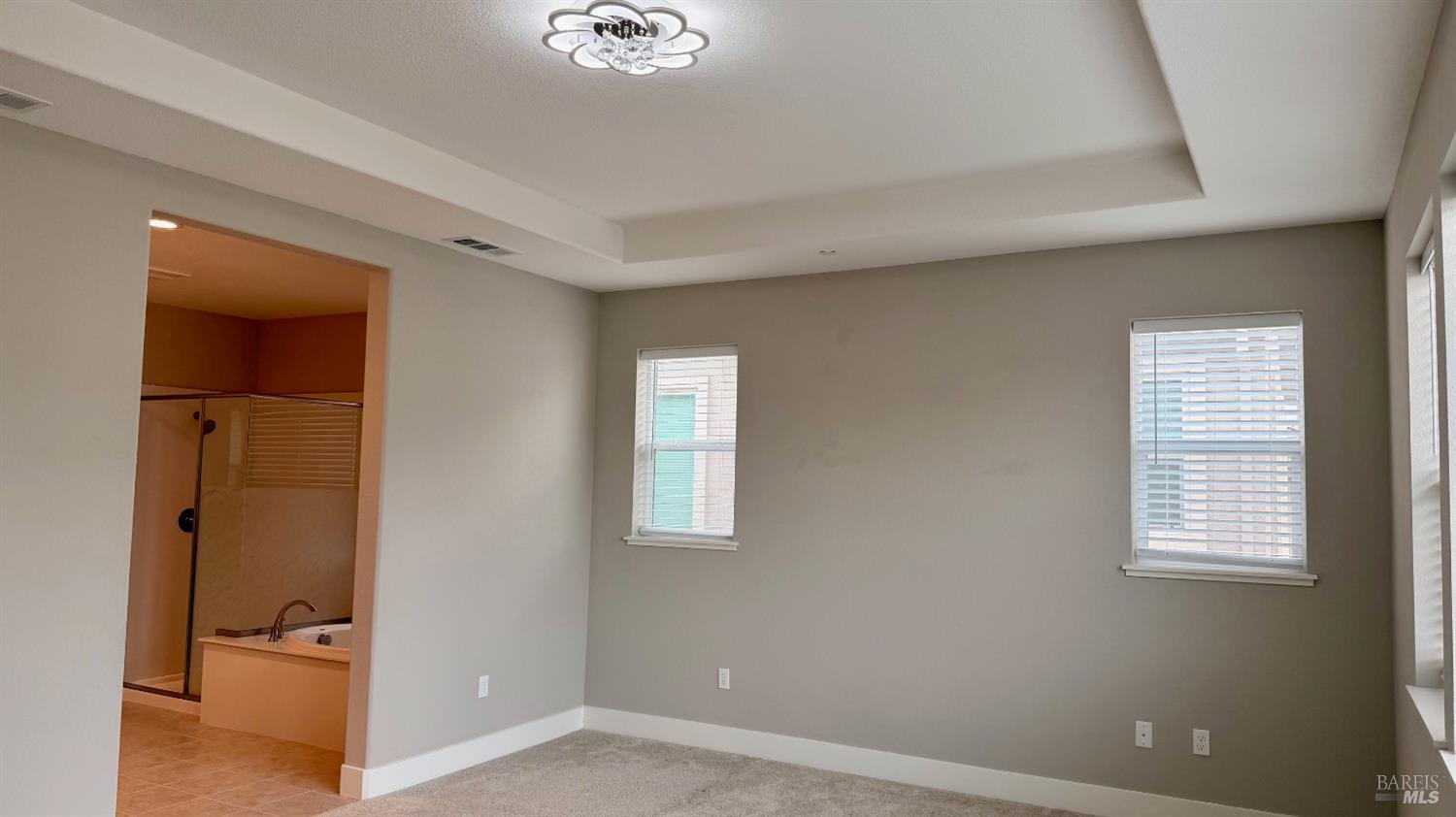 Detail Gallery Image 18 of 49 For 1548 Nightfall Ln, Fairfield,  CA 94533 - 5 Beds | 4 Baths