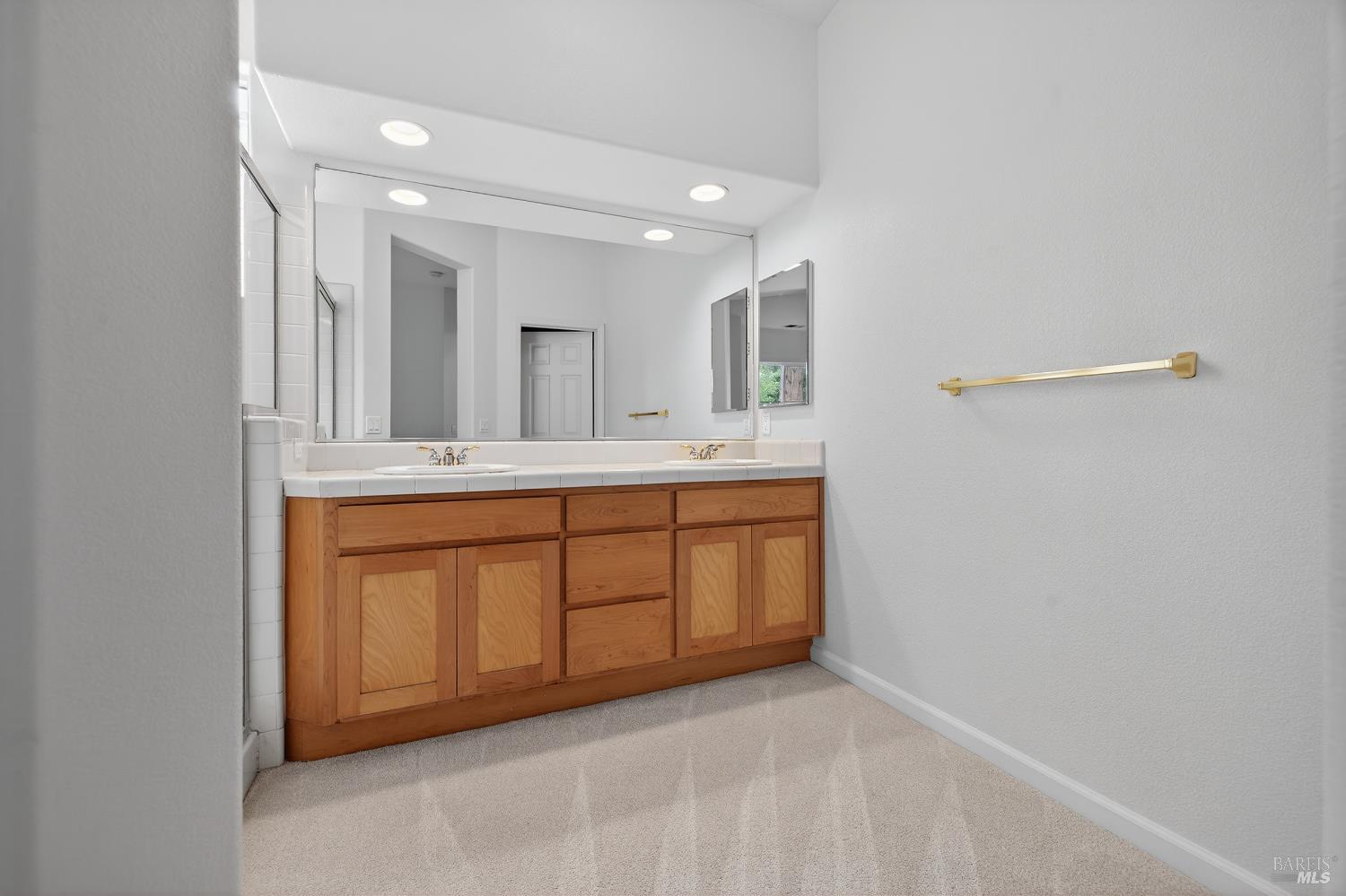 Detail Gallery Image 32 of 65 For 6539 Pine Valley Dr, Santa Rosa,  CA 95409 - 3 Beds | 2 Baths