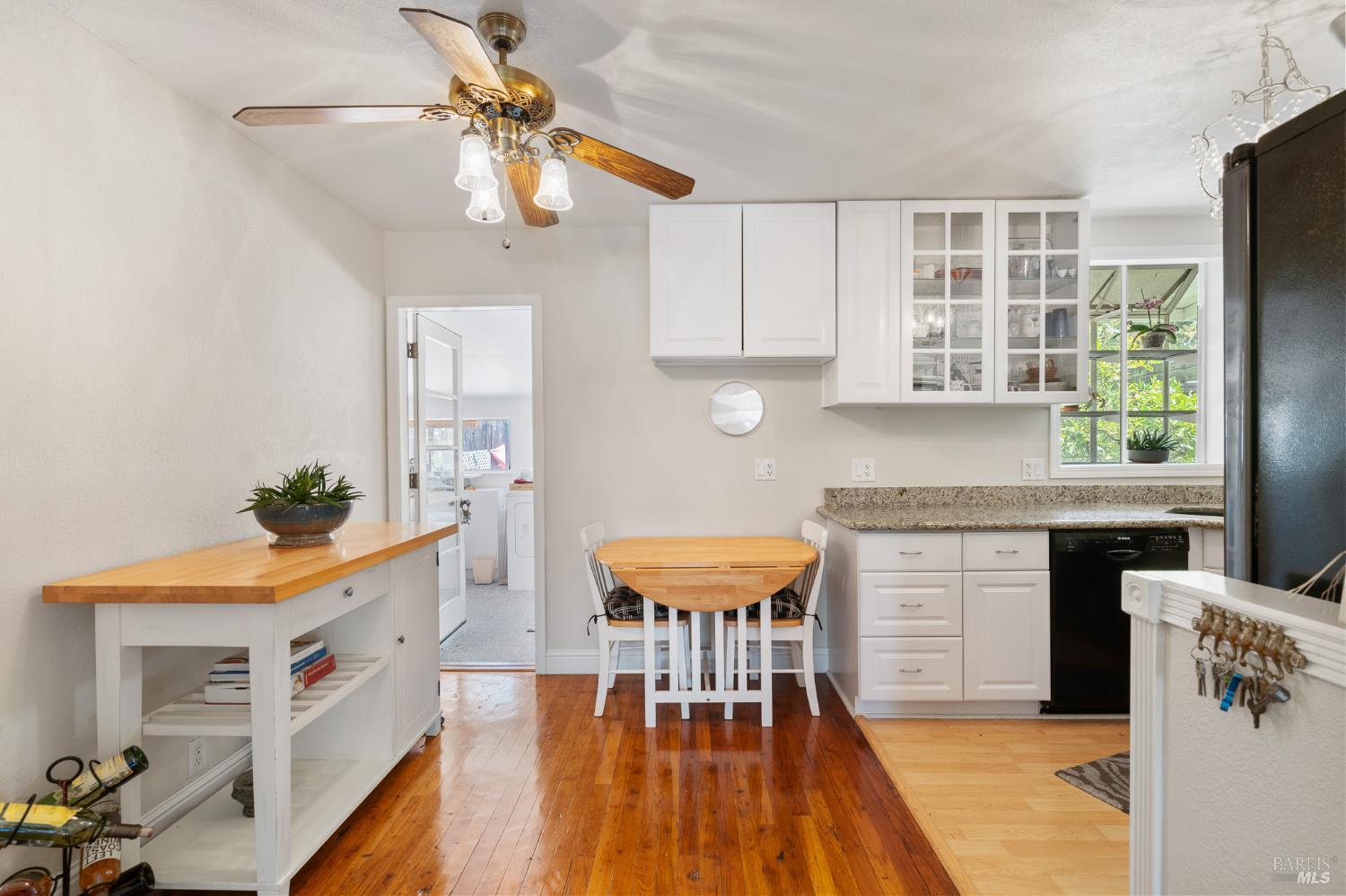 Detail Gallery Image 9 of 31 For 1213 Hale St, Vallejo,  CA 94591 - 3 Beds | 1 Baths