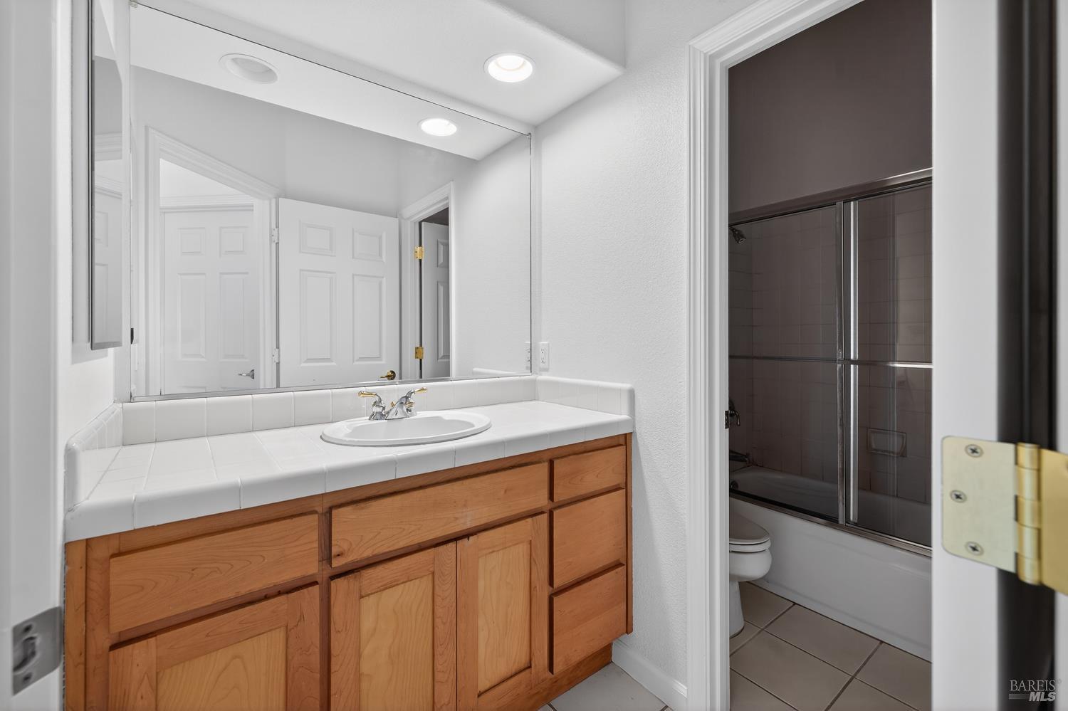 Detail Gallery Image 49 of 65 For 6539 Pine Valley Dr, Santa Rosa,  CA 95409 - 3 Beds | 2 Baths