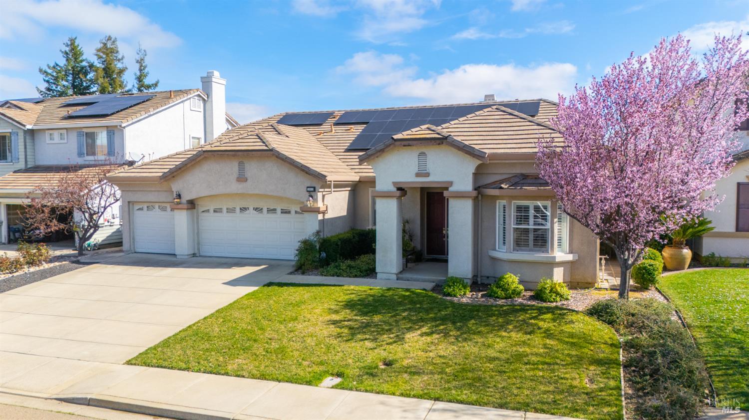 Detail Gallery Image 44 of 62 For 1803 Sanger Peak Way, Antioch,  CA 94531 - 4 Beds | 2/1 Baths