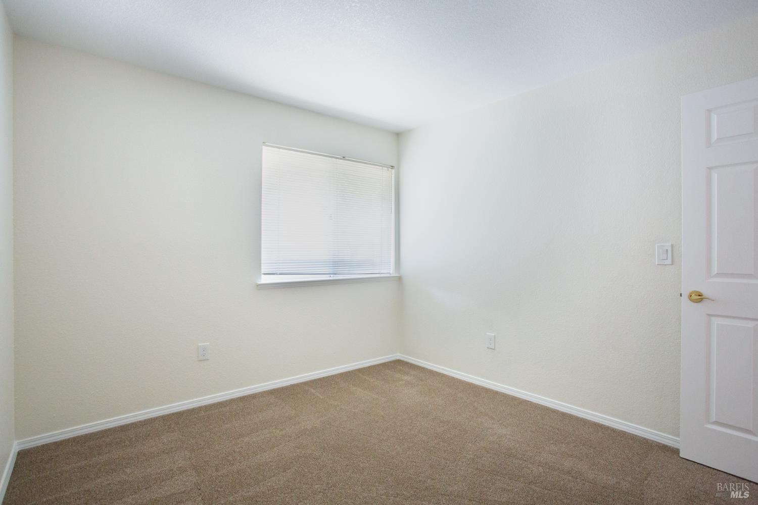 Detail Gallery Image 17 of 54 For 767 Raven Dr, Vacaville,  CA 95687 - 3 Beds | 2 Baths