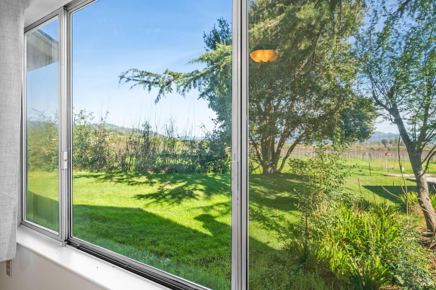 Detail Gallery Image 7 of 21 For 20772 Temelec Dr, Sonoma,  CA 95476 - 3 Beds | 2 Baths