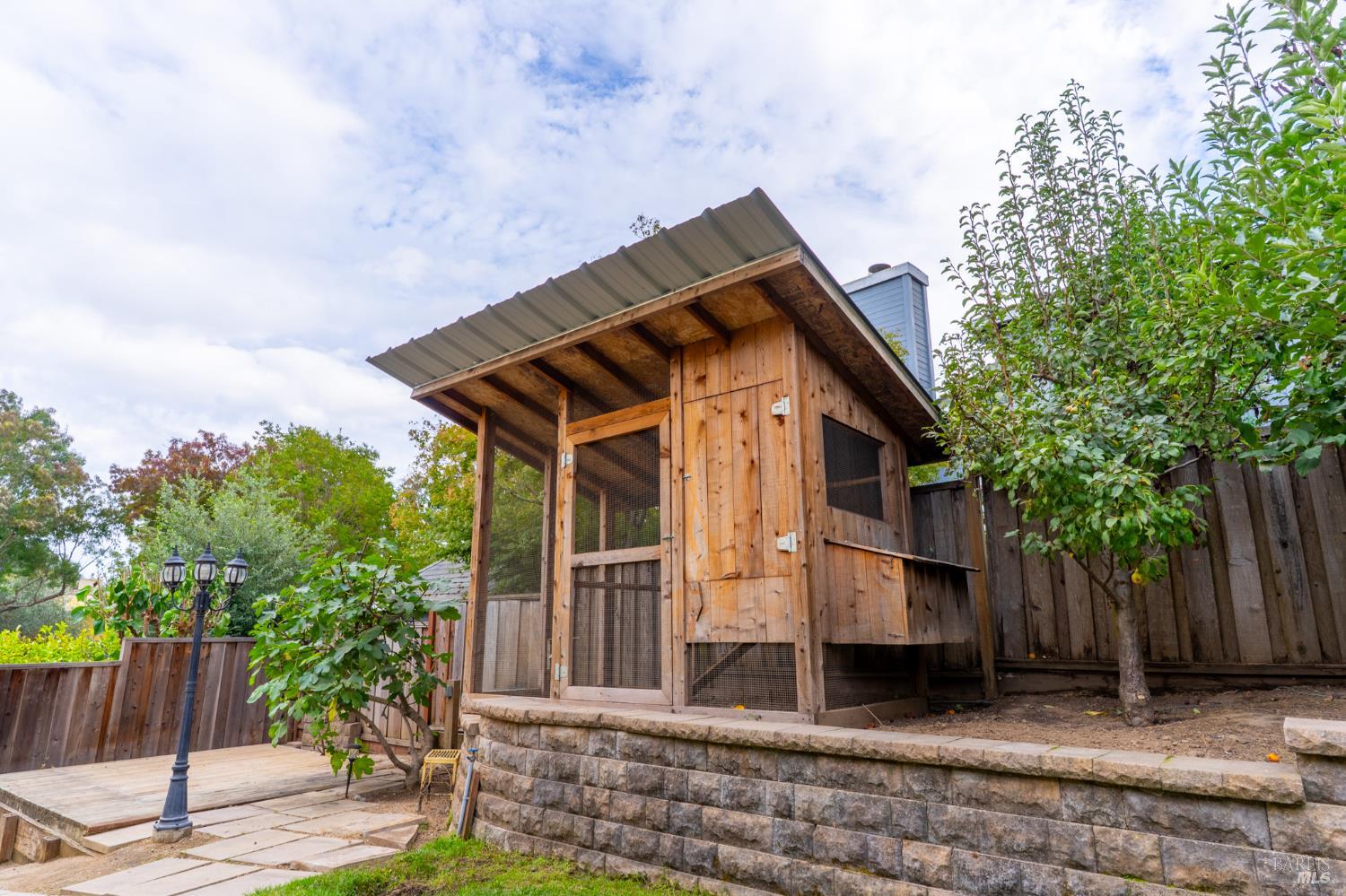 Detail Gallery Image 30 of 37 For 1125 Westview Dr, Napa,  CA 94558 - 5 Beds | 3 Baths