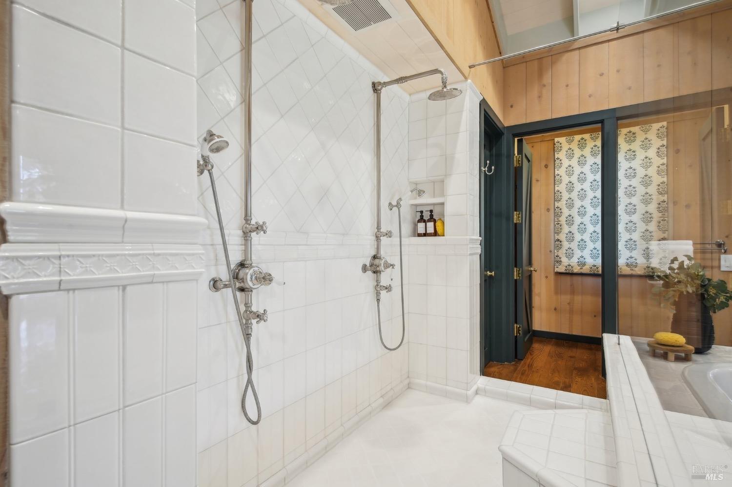 Detail Gallery Image 38 of 88 For 1500 Morningside Mtn Rd, Glen Ellen,  CA 95442 - 3 Beds | 4 Baths