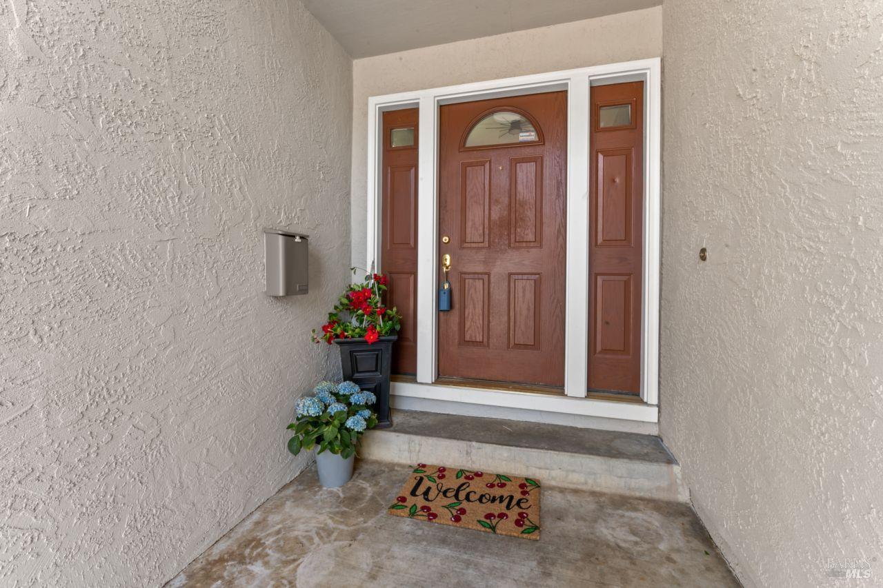Detail Gallery Image 9 of 88 For 1661 Fairfield Ave, Fairfield,  CA 94533 - 3 Beds | 2/1 Baths