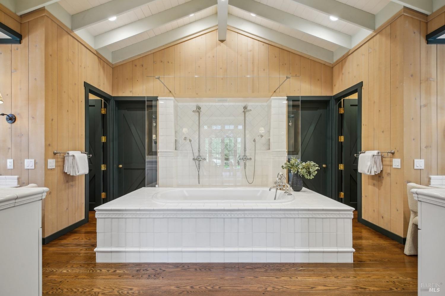 Detail Gallery Image 3 of 88 For 1500 Morningside Mtn Rd, Glen Ellen,  CA 95442 - 3 Beds | 4 Baths