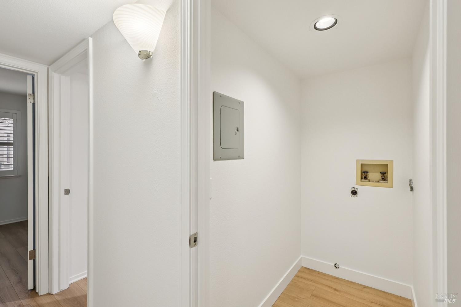 Detail Gallery Image 19 of 23 For 589 Mission Blvd, Santa Rosa,  CA 95409 - 2 Beds | 2 Baths