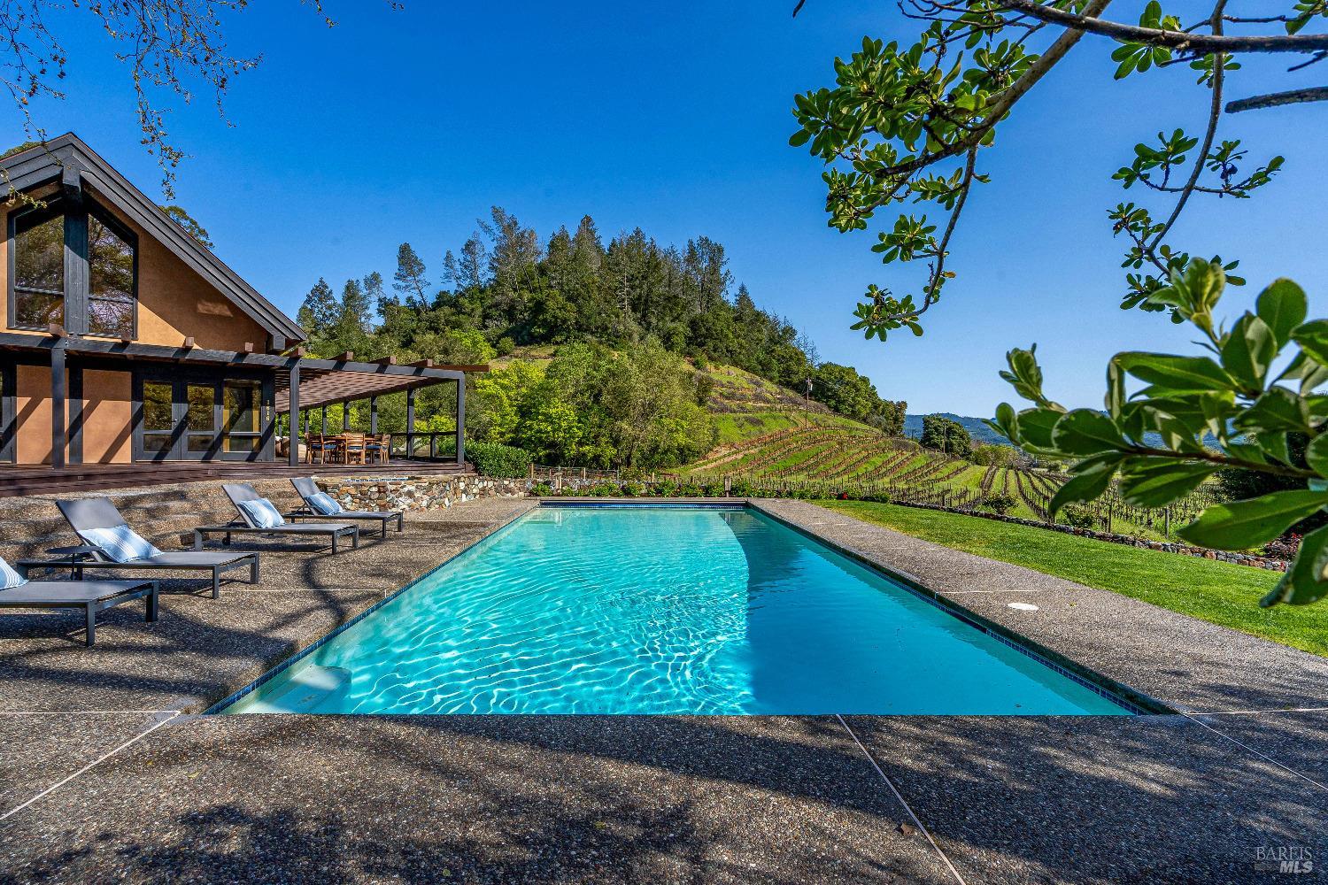 Detail Gallery Image 51 of 68 For 1626 Whitehall Ln, Saint Helena,  CA 94574 - 5 Beds | 7/1 Baths