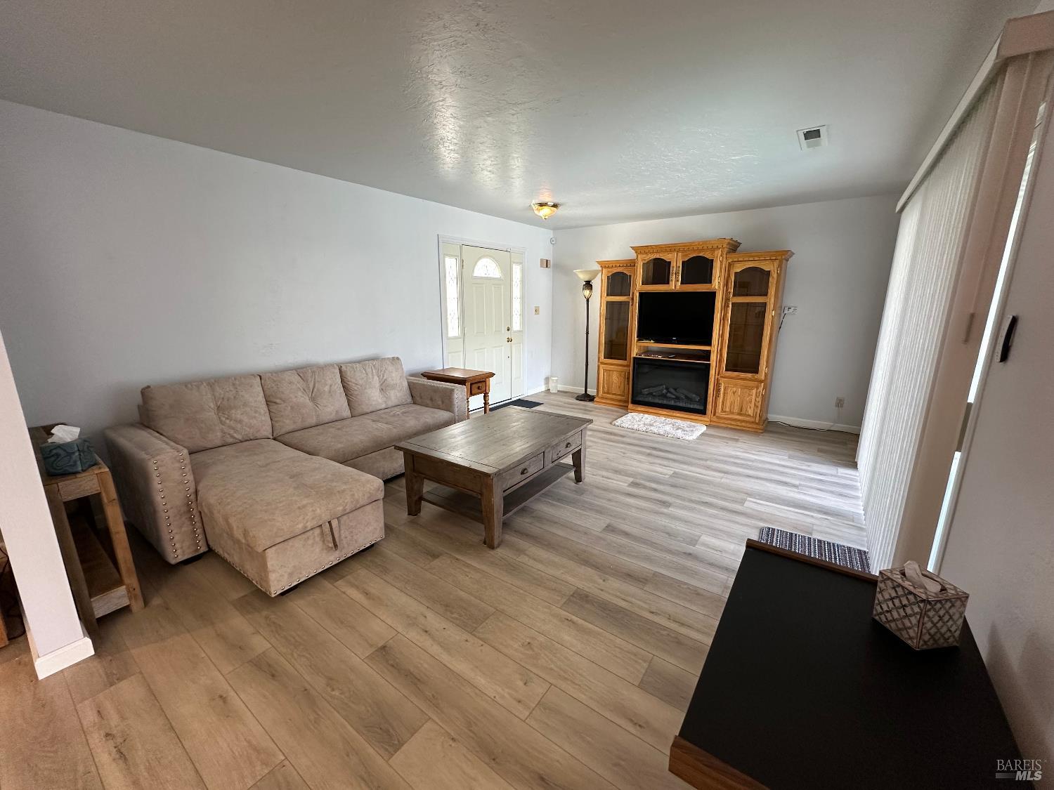 Detail Gallery Image 7 of 20 For 12945 Lakeland St #1,  Clearlake Oaks,  CA 95423 - 2 Beds | 2 Baths