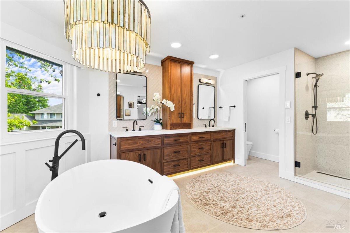 Detail Gallery Image 51 of 96 For 433 Tee Ct, Healdsburg,  CA 95448 - 4 Beds | 3/1 Baths