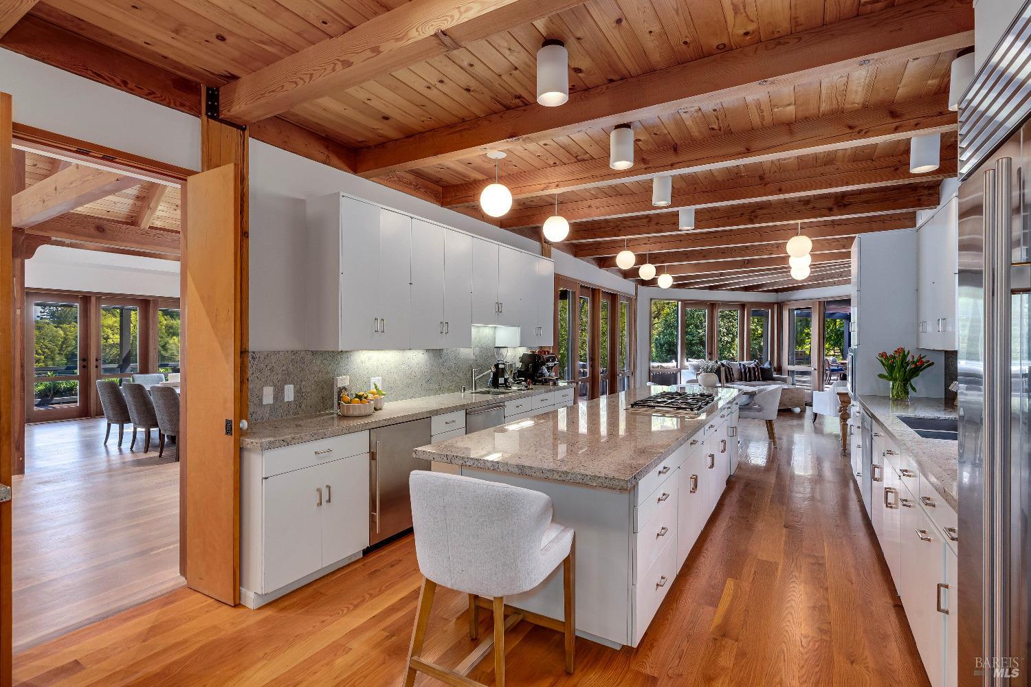 Detail Gallery Image 19 of 68 For 1626 Whitehall Ln, Saint Helena,  CA 94574 - 5 Beds | 7/1 Baths