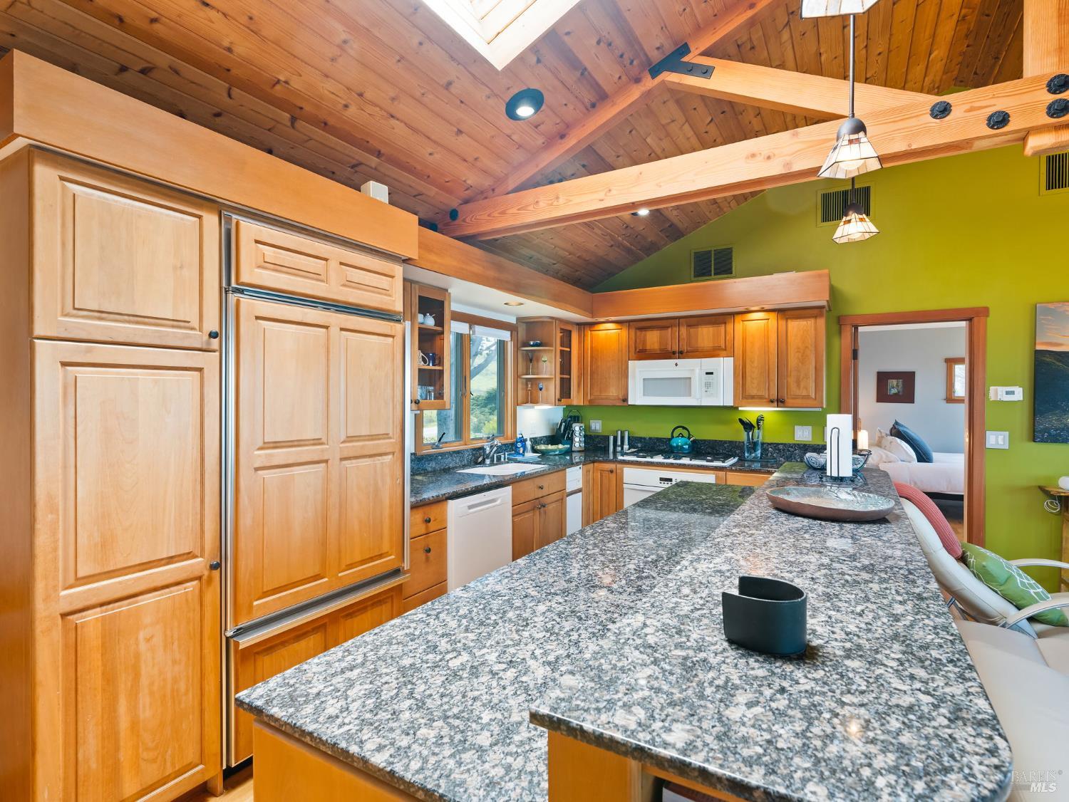 Detail Gallery Image 10 of 39 For 7400 S Highway 1 Unkn, Elk,  CA 95432 - 3 Beds | 3 Baths