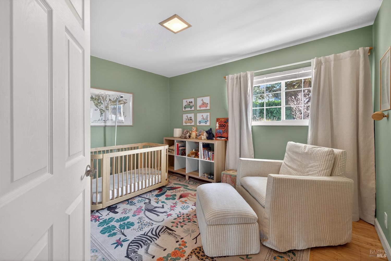 Detail Gallery Image 30 of 51 For 445 Marshall Ave, Petaluma,  CA 94952 - 3 Beds | 2 Baths