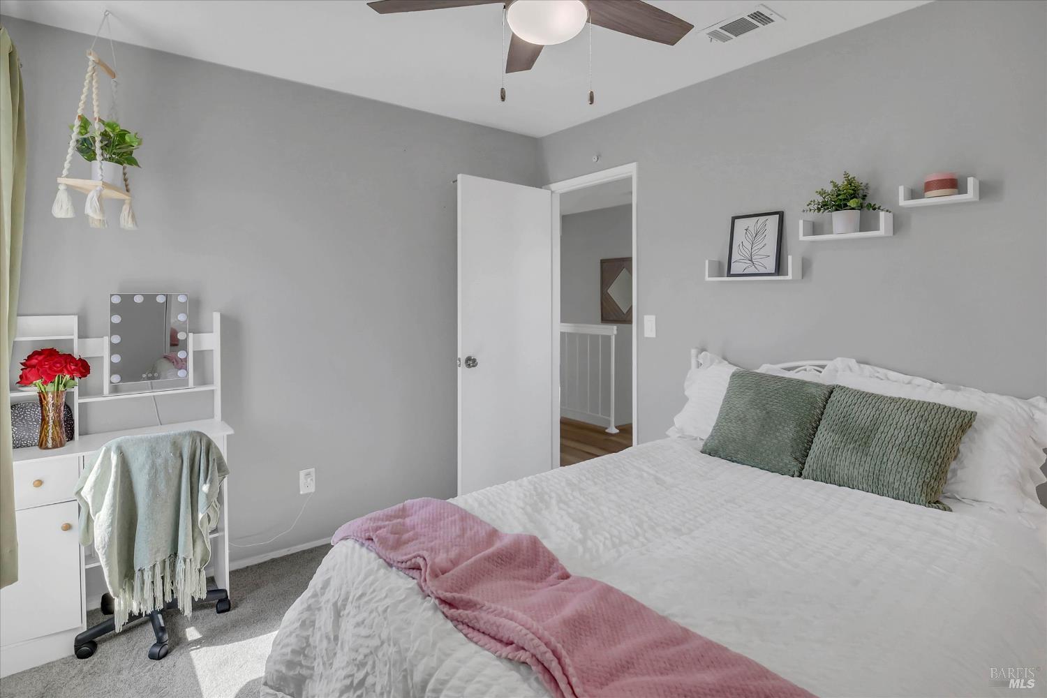 Detail Gallery Image 21 of 49 For 633 Country Ln, Oakley,  CA 94561 - 4 Beds | 2/1 Baths