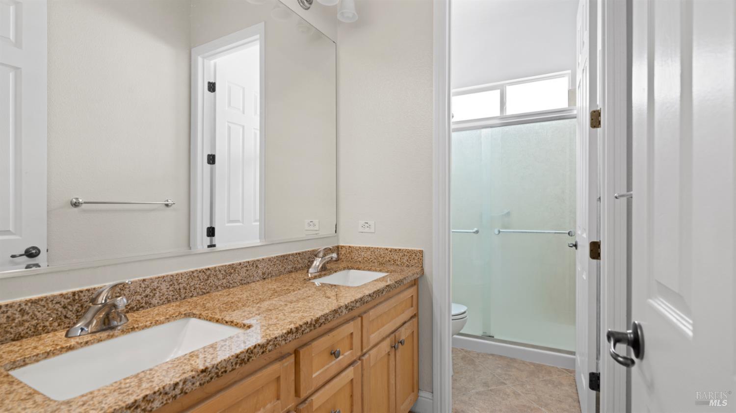 Detail Gallery Image 33 of 62 For 1803 Sanger Peak Way, Antioch,  CA 94531 - 4 Beds | 2/1 Baths