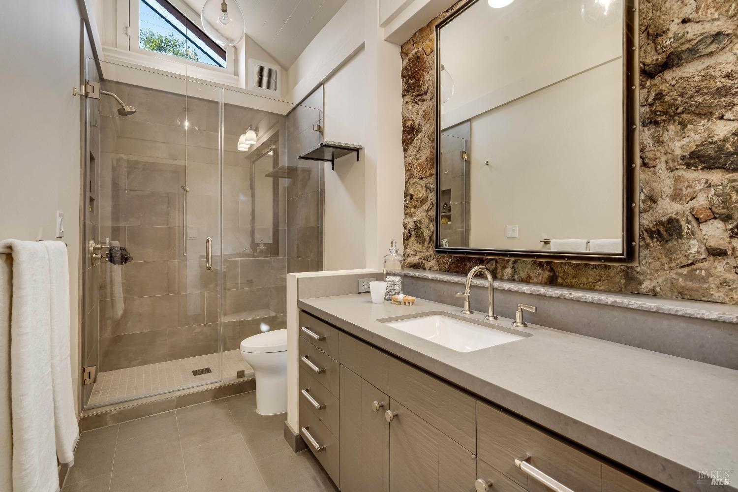 Detail Gallery Image 43 of 68 For 1626 Whitehall Ln, Saint Helena,  CA 94574 - 5 Beds | 7/1 Baths