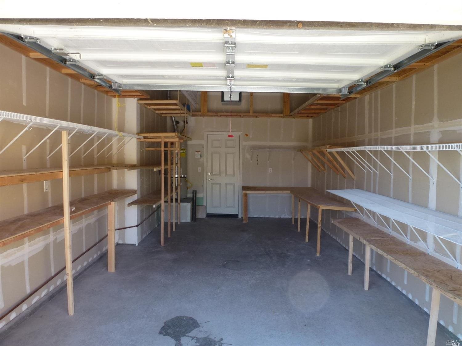 Detail Gallery Image 10 of 11 For 3273 Inwood Pl, Fairfield,  CA 94534 - 2 Beds | 2 Baths