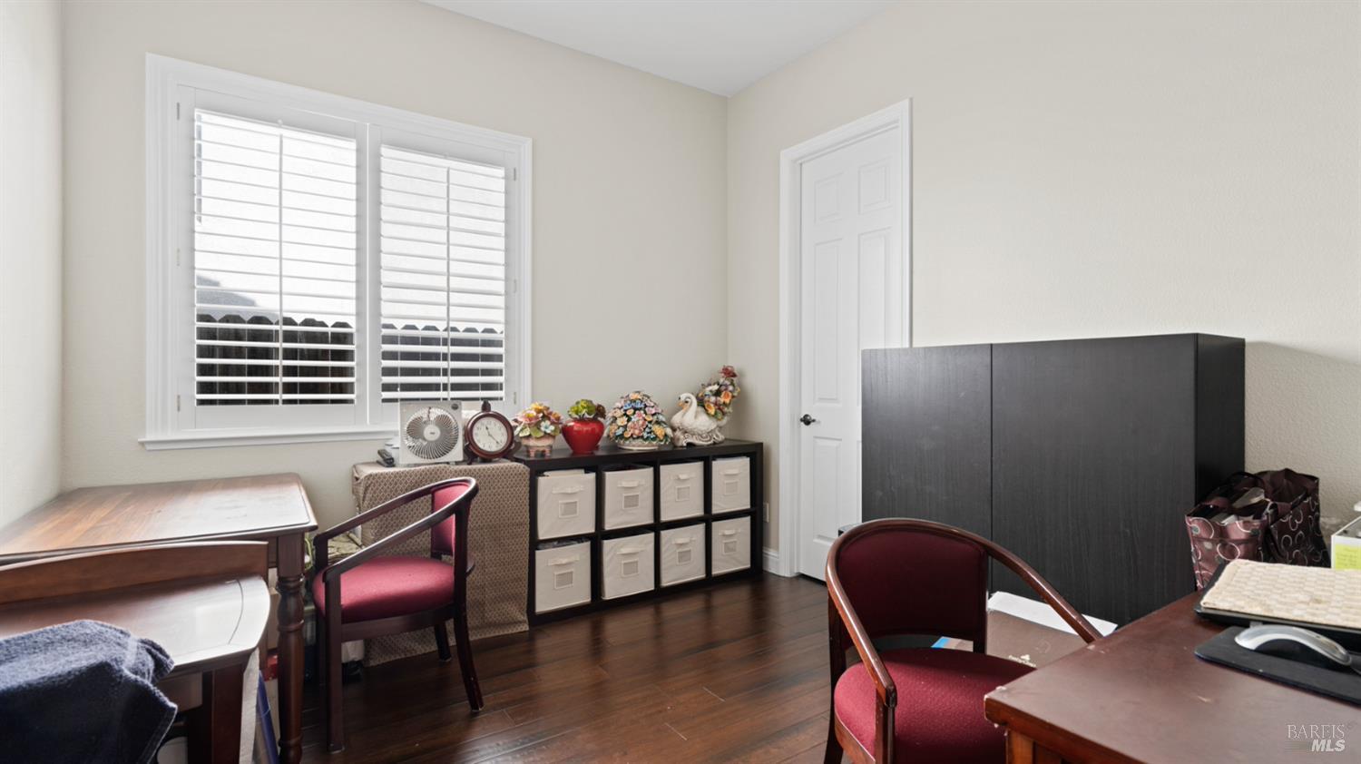 Detail Gallery Image 31 of 62 For 1803 Sanger Peak Way, Antioch,  CA 94531 - 4 Beds | 2/1 Baths